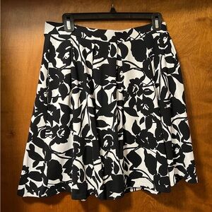 Black and White Floral Women's Skirt